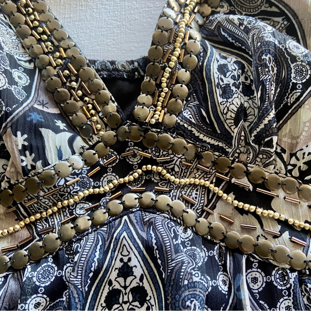 Caroline Morgan spaghetti strap maxi dress with brass beading details Size M - Picture 2 of 14